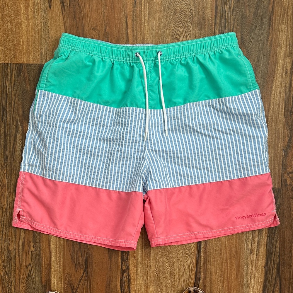 Vineyard Vines Color Blocked Striped Swim Trunks Size Large